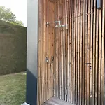 Апартаменты Proche Bordeaux - Parking - Piscine Эизин
