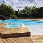 Апартаменты Proche Bordeaux - Parking - Piscine