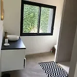Апартаменты Proche Bordeaux - Parking - Piscine Эизин