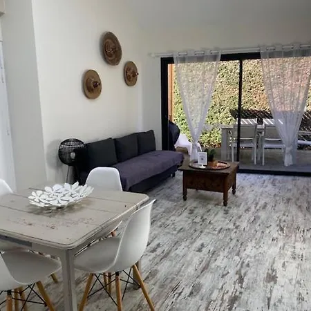 Apartman Proche Bordeaux - Parking - Piscine