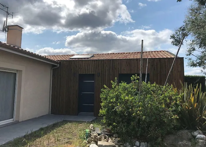 Proche Bordeaux - Parking - Piscine *